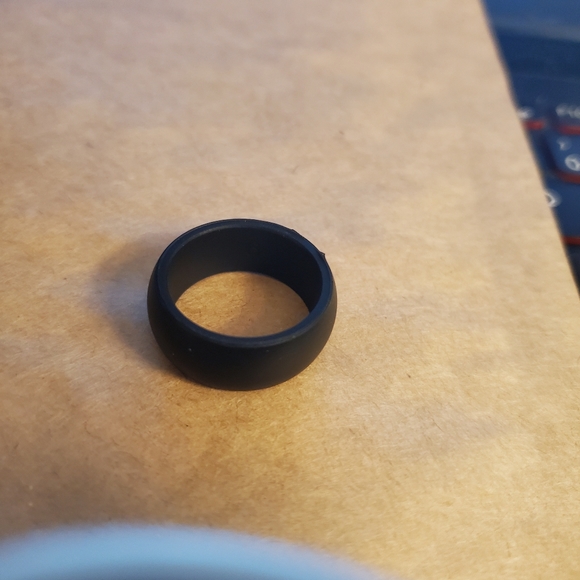 Silicon Wedding Band Size 8 Small UNISEX LGBTQ - Picture 1 of 2